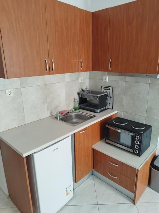 Small Apartment In The Heart Of Piraeus! Notara 43 Exterior photo